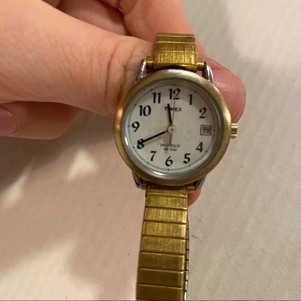Timex Indiglo‎ CR1216 women’s watch